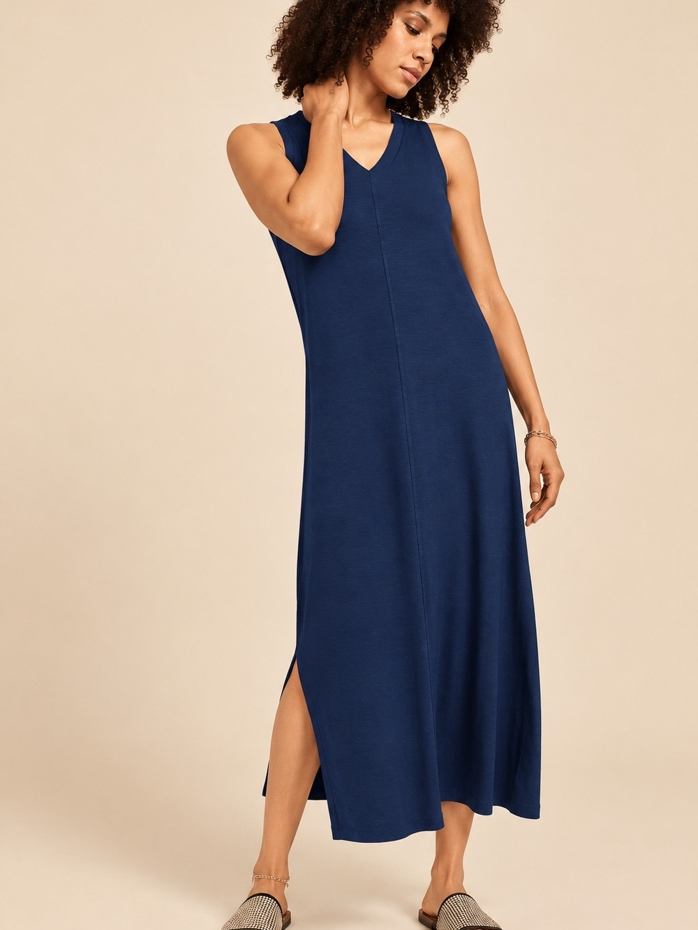 Sleeveless Navy V-Neck Maxi Dress